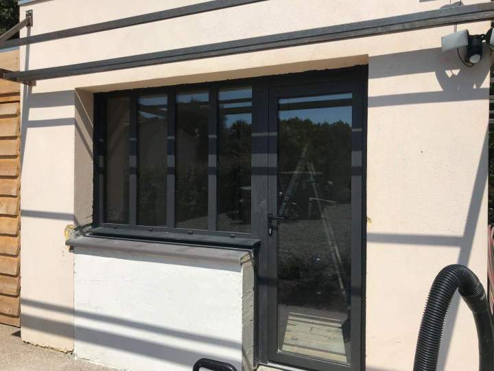 Porte-fenêtre en aluminium Porto-Vecchio