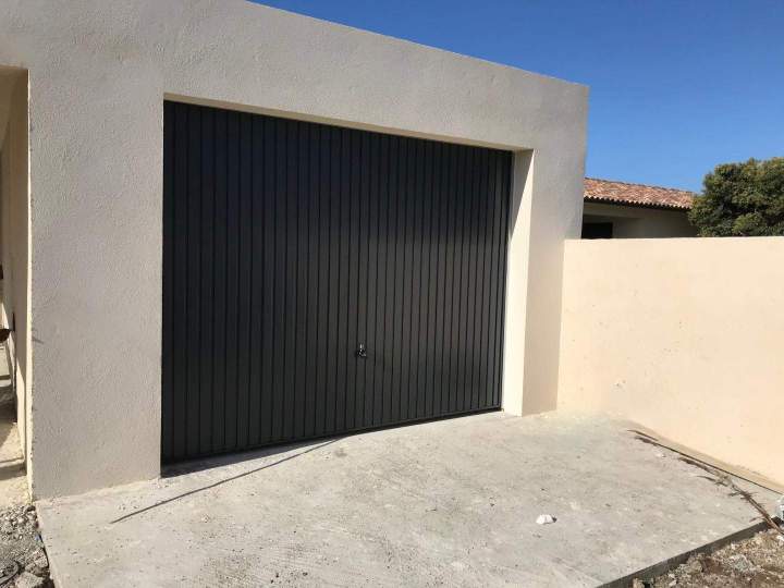 Projet de pose de porte de garage Porto-Vecchio
