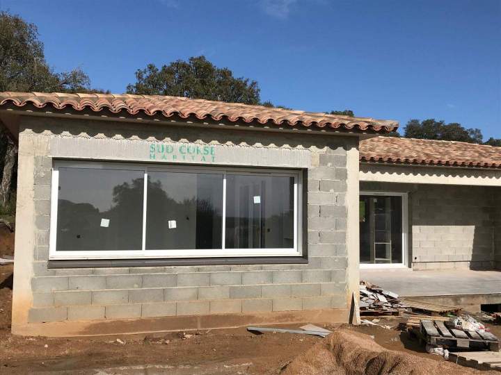 Fenêtre vitrée avec cadre en PVC Porto-Vecchio