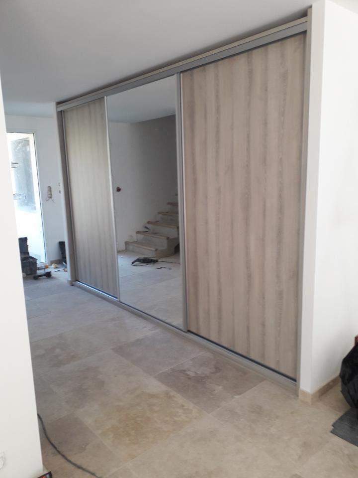 Conception de dressing encastré avec miroir Porto-Vecchio   