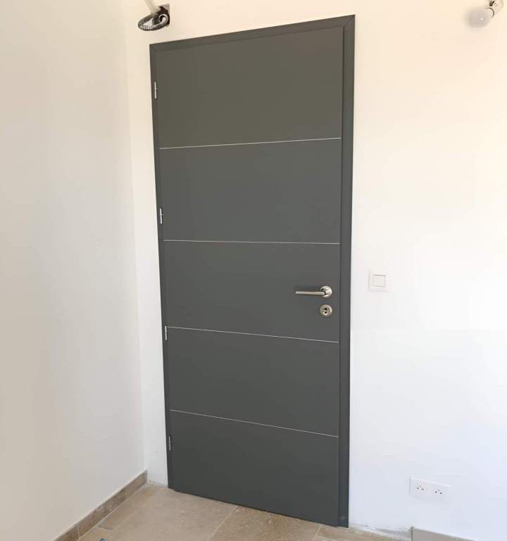 Installation porte intérieure Porto-Vecchio