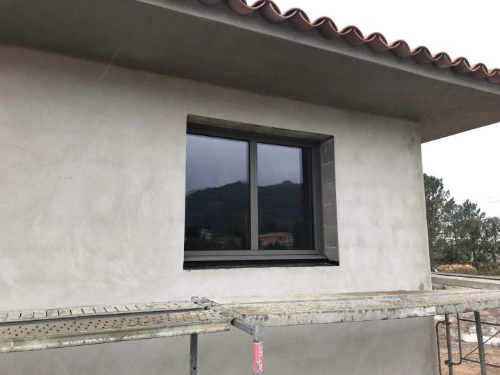 Fenêtre avec cadre en PVC Porto-Vecchio